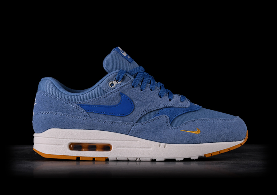 Nike air max small swoosh online