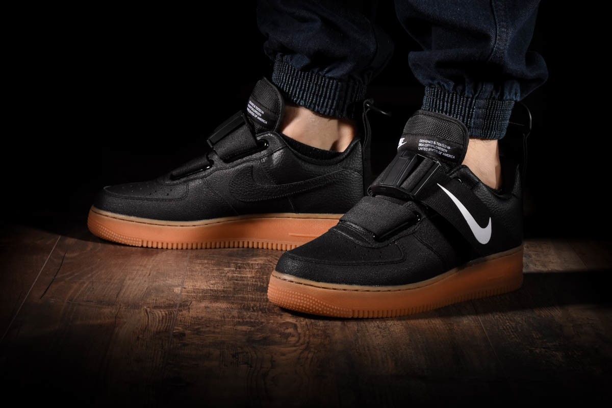 Nike air shop force utility black